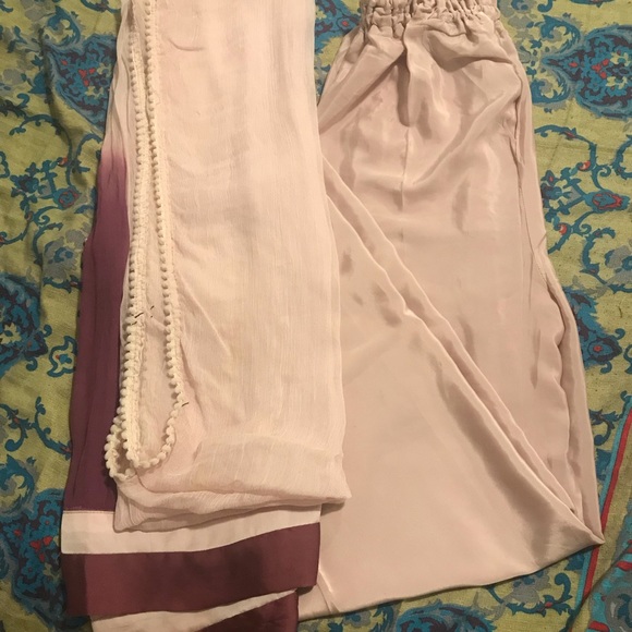 Indian Pakistani dress - Picture 2 of 3